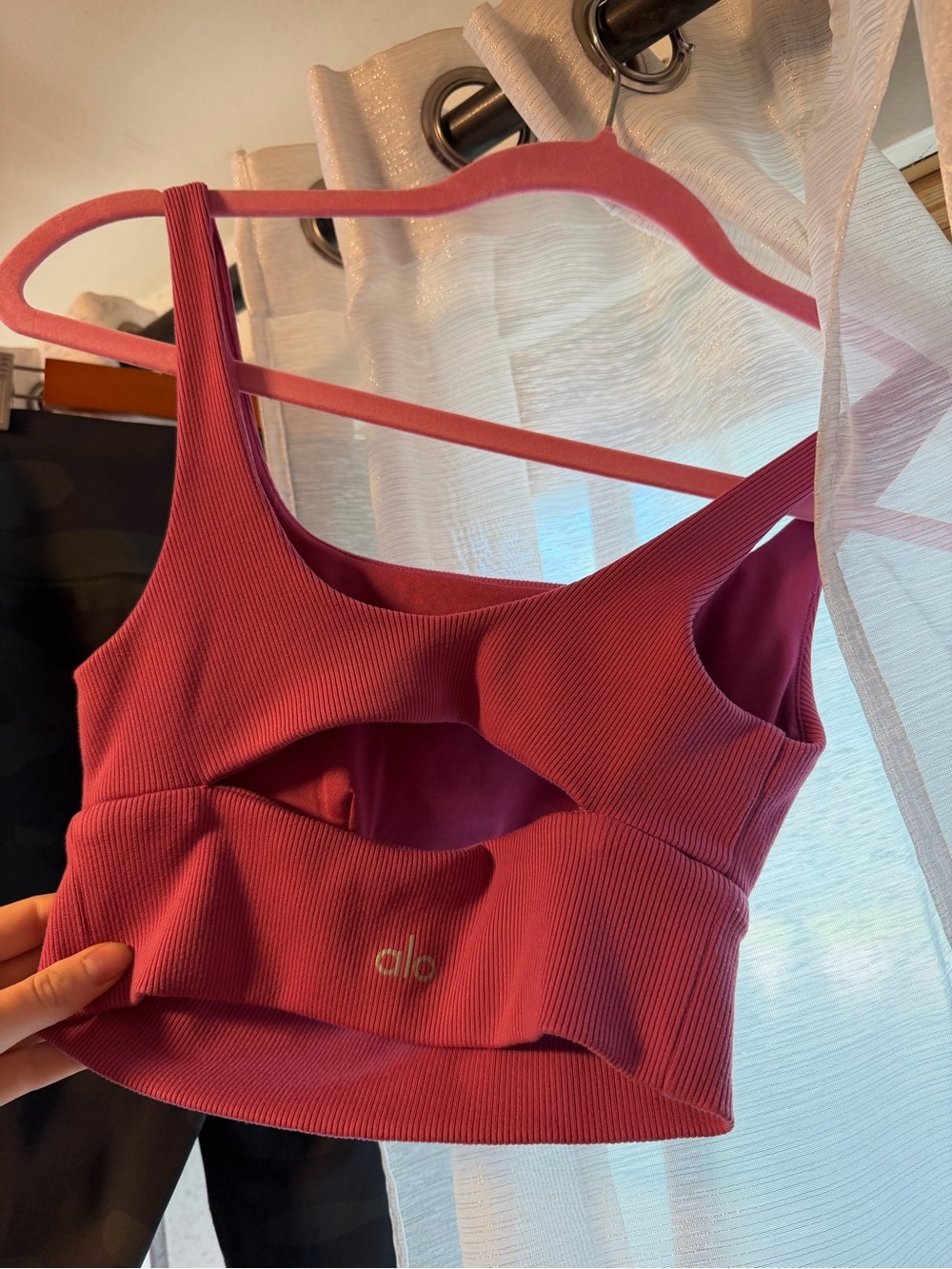 ALO Yoga Ribbed Cutout Crop Sports Bra Top in Berry Pink